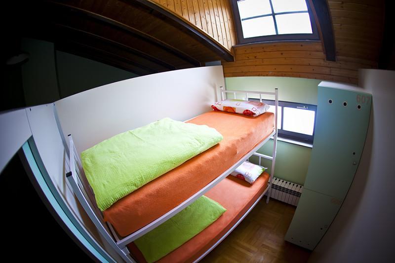 Hostel Samobor Værelse billede