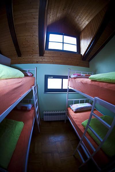 Hostel Samobor Værelse billede
